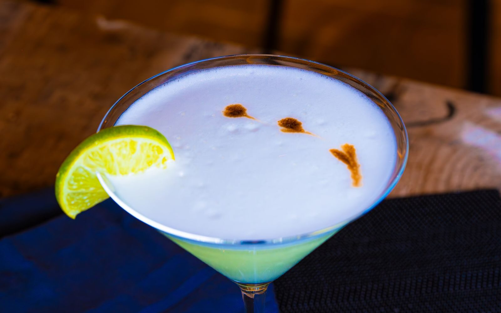 Pisco sour et pisco chilien : histoire d'un emblème national